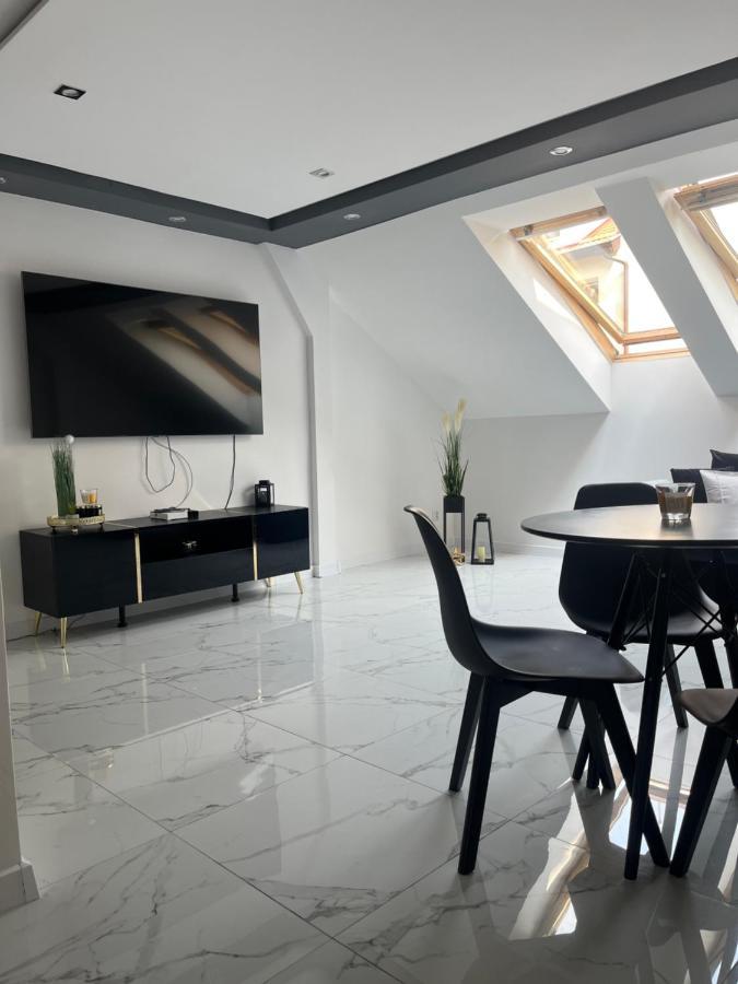 Apartament Mazurski Sen ギジツコ エクステリア 写真
